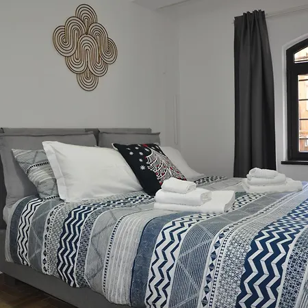 Oltremare Apartament *